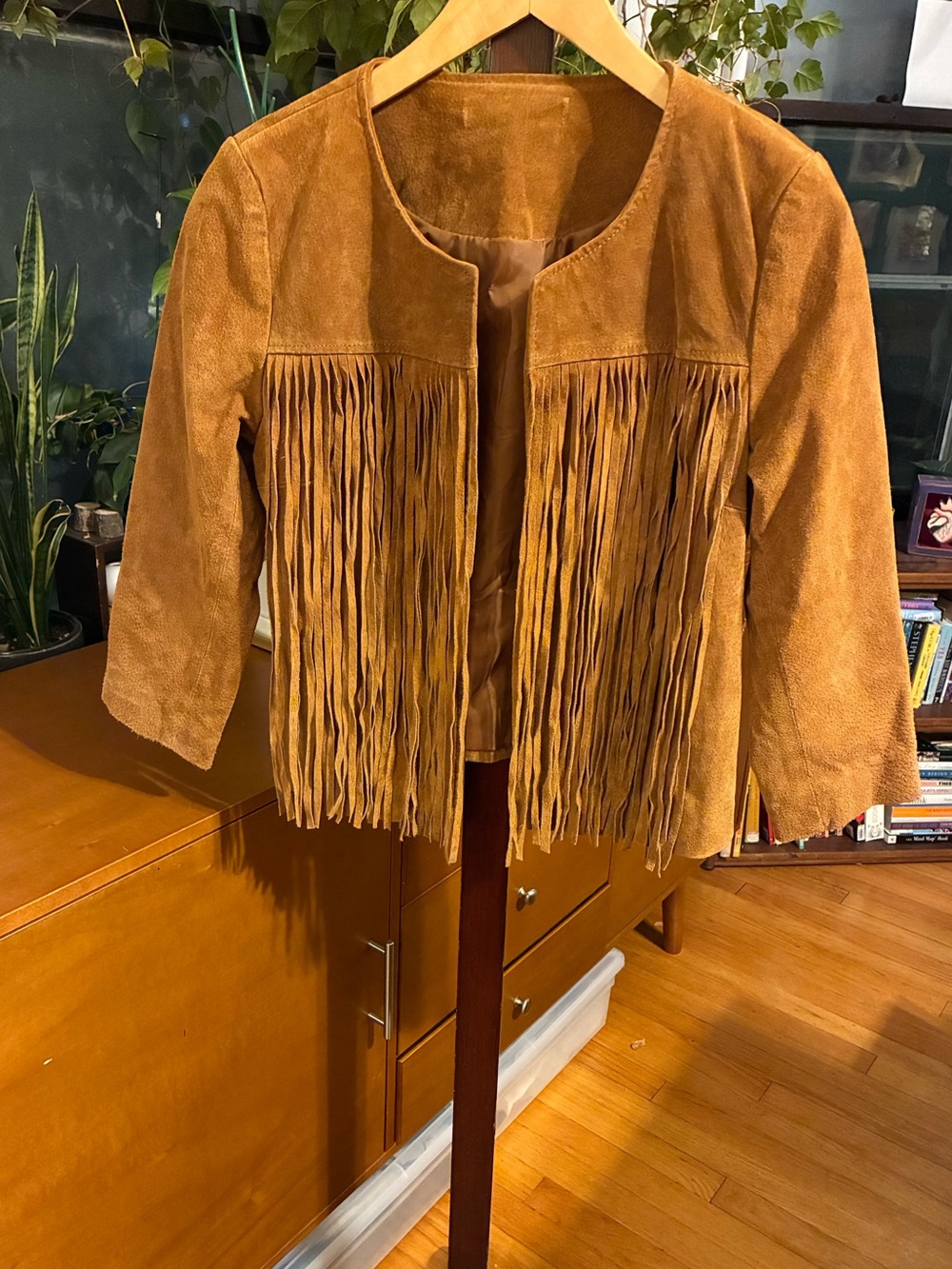True Vintage 70’s GENUINE SUEDE FringeJacket Boho Hippie Cowgirl Minimalist